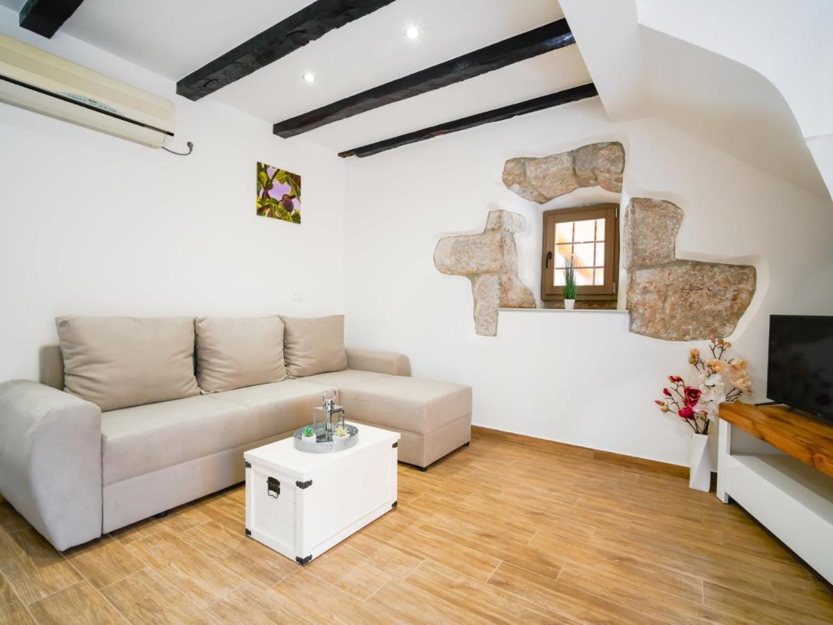 Ema By Interhome * Lovran